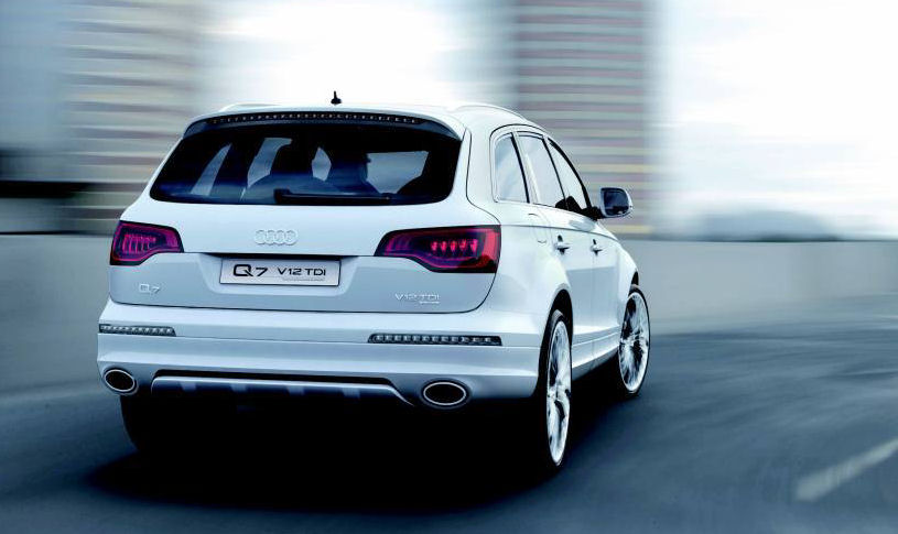 AUDI_Q7_V12_TDI_OUT_22