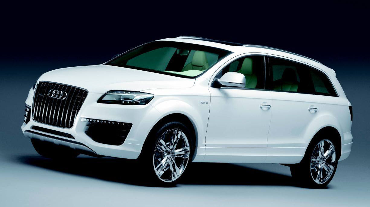 AUDI_Q7_V12_TDI_OUT_26