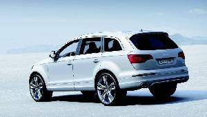 AUDI_Q7_V12_TDI_OUT_21