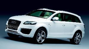 AUDI_Q7_V12_TDI_OUT_26